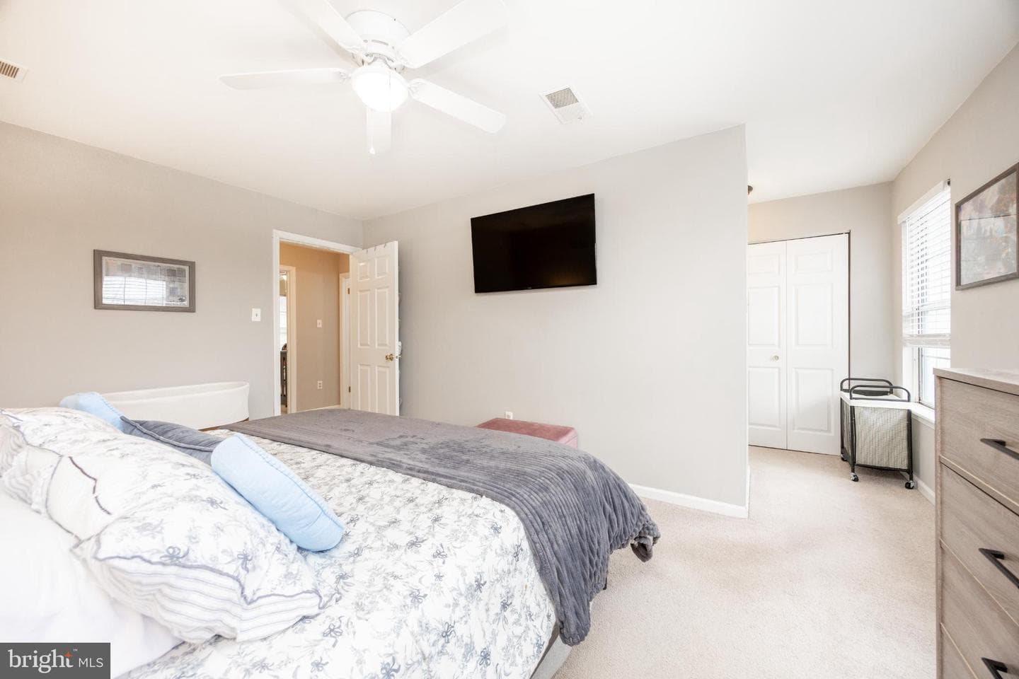 794 Scotch Way photo 19