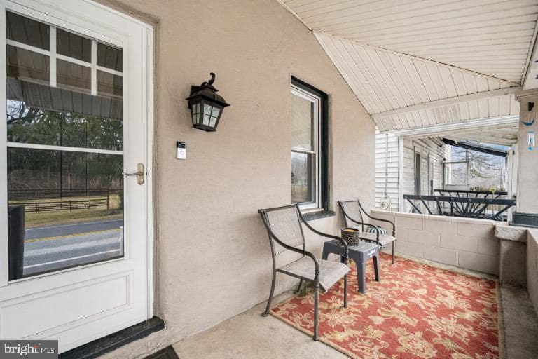 1271 Valley Road