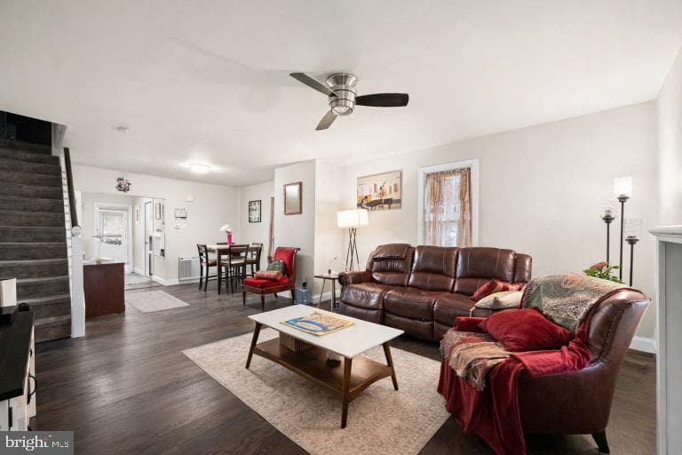 1271 Valley Road photo 3