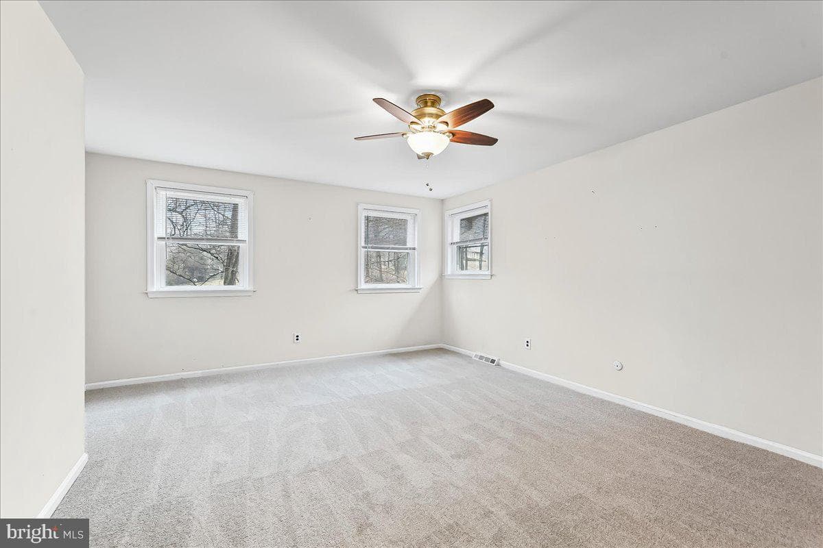 720 Brainerd Road photo 27