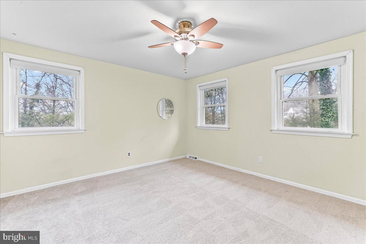 720 Brainerd Road photo 33