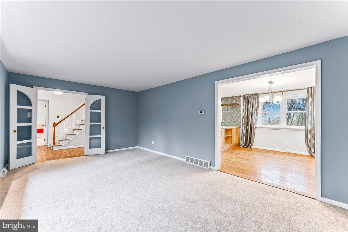 720 Brainerd Road photo 9