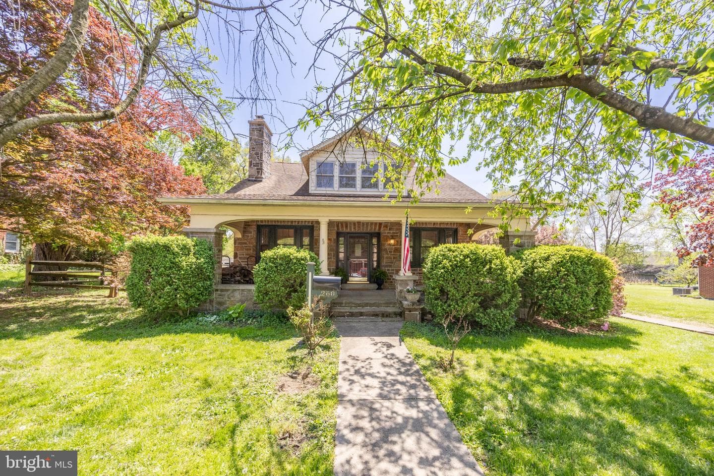 260 W Evergreen Street photo 49