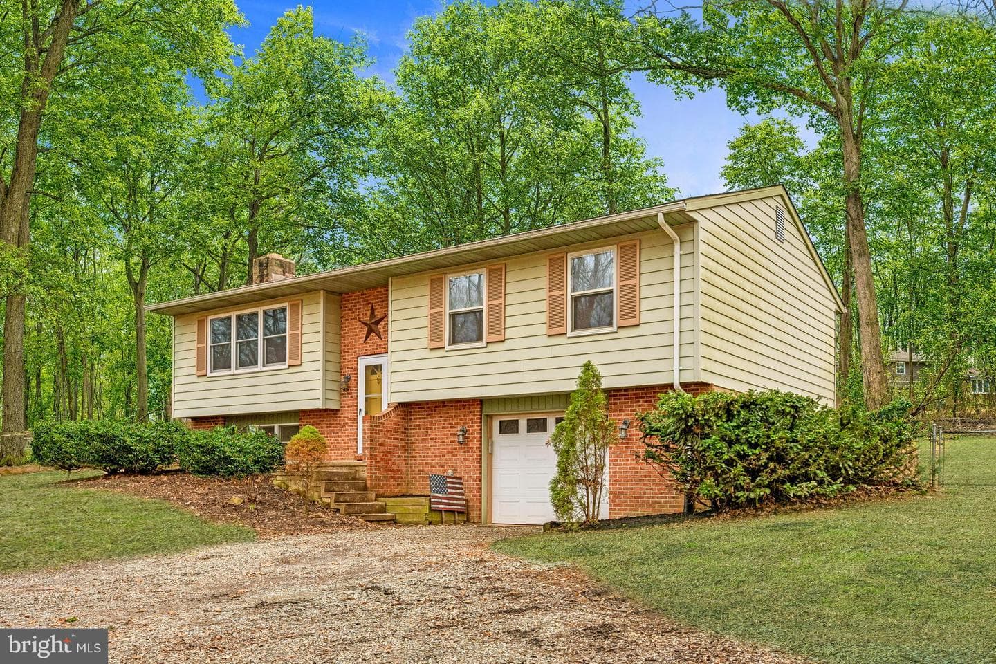 216 Mature Road photo 1
