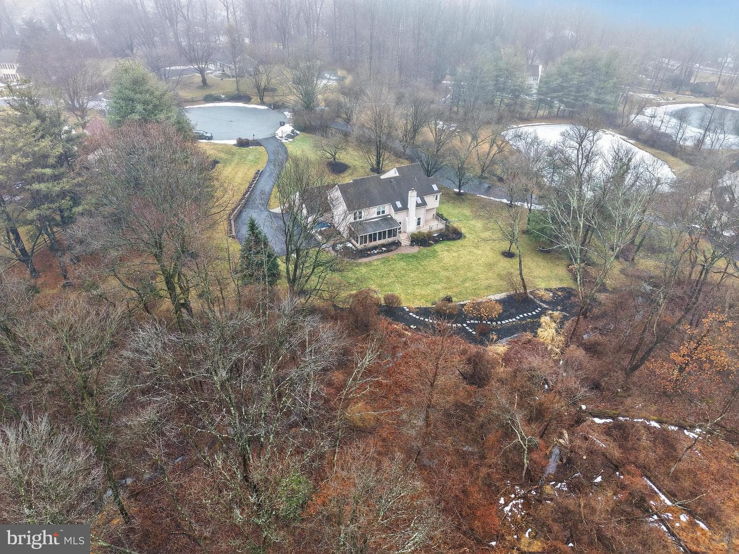 1533 Glenmont Lane photo 13