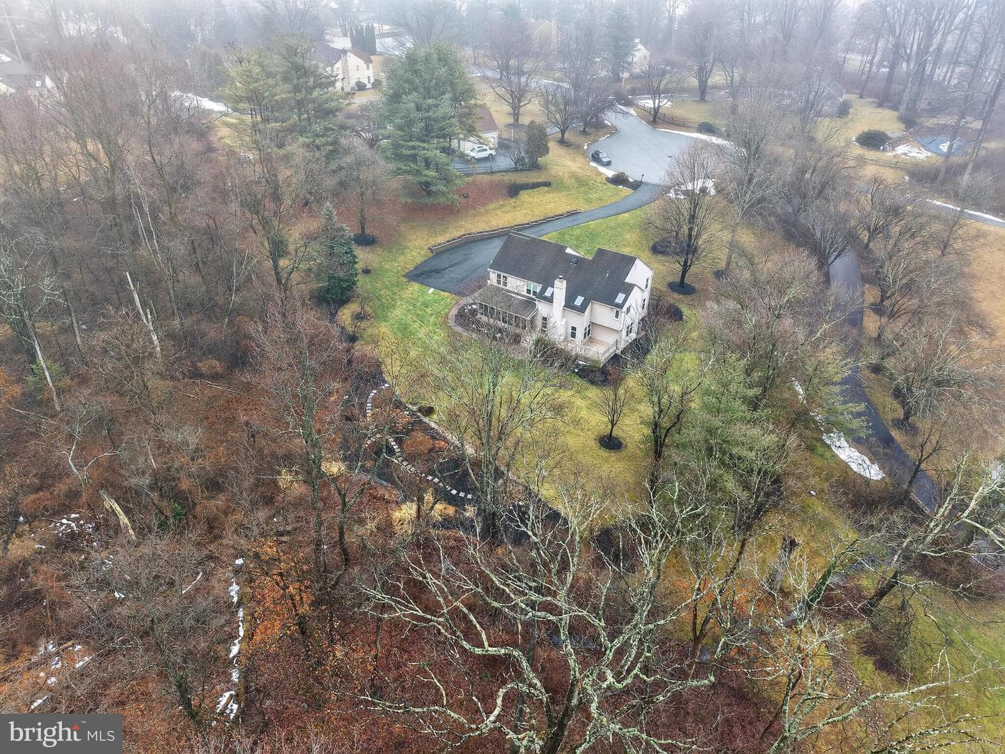 1533 Glenmont Lane photo 18
