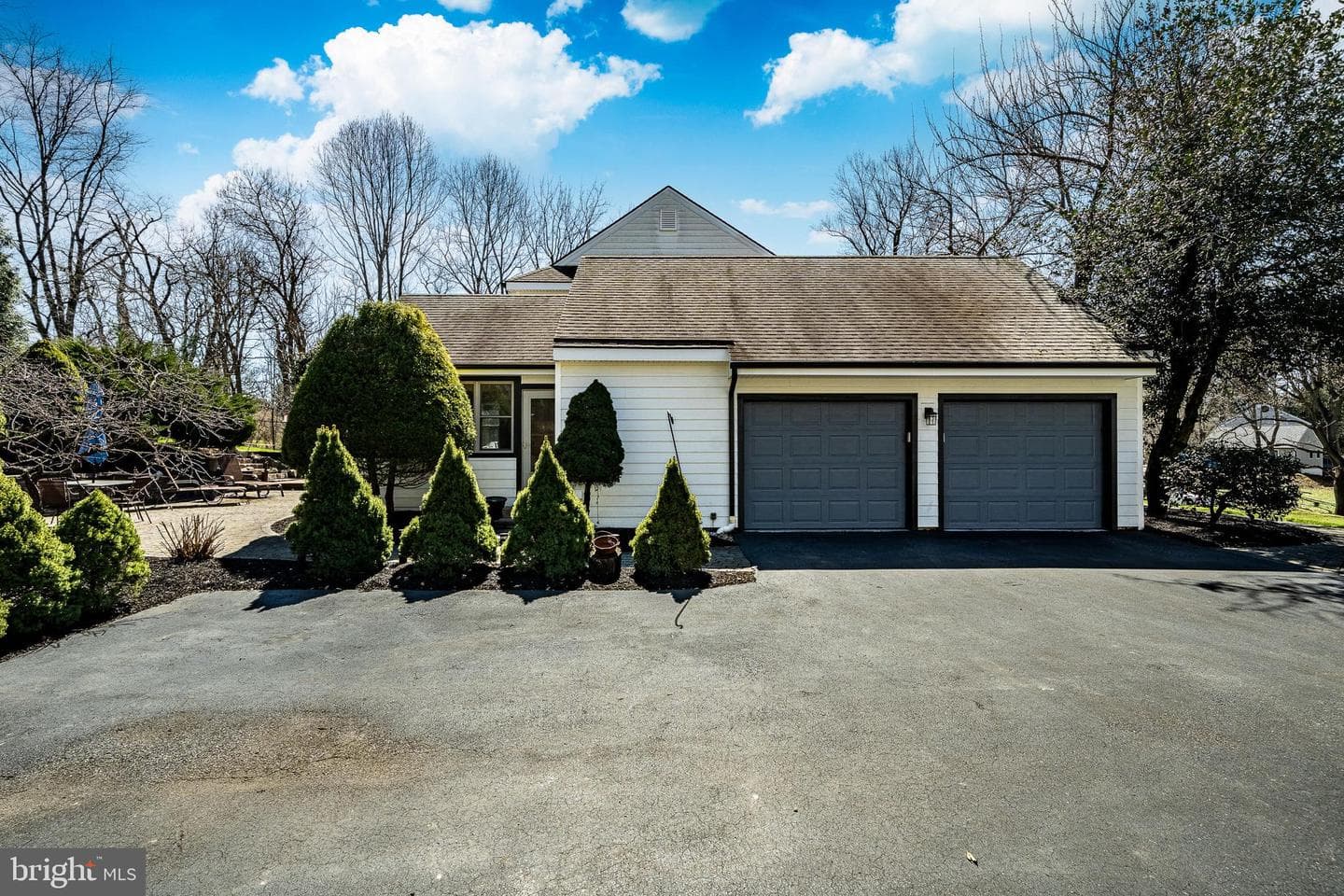 1677 Waterglen Drive photo 7