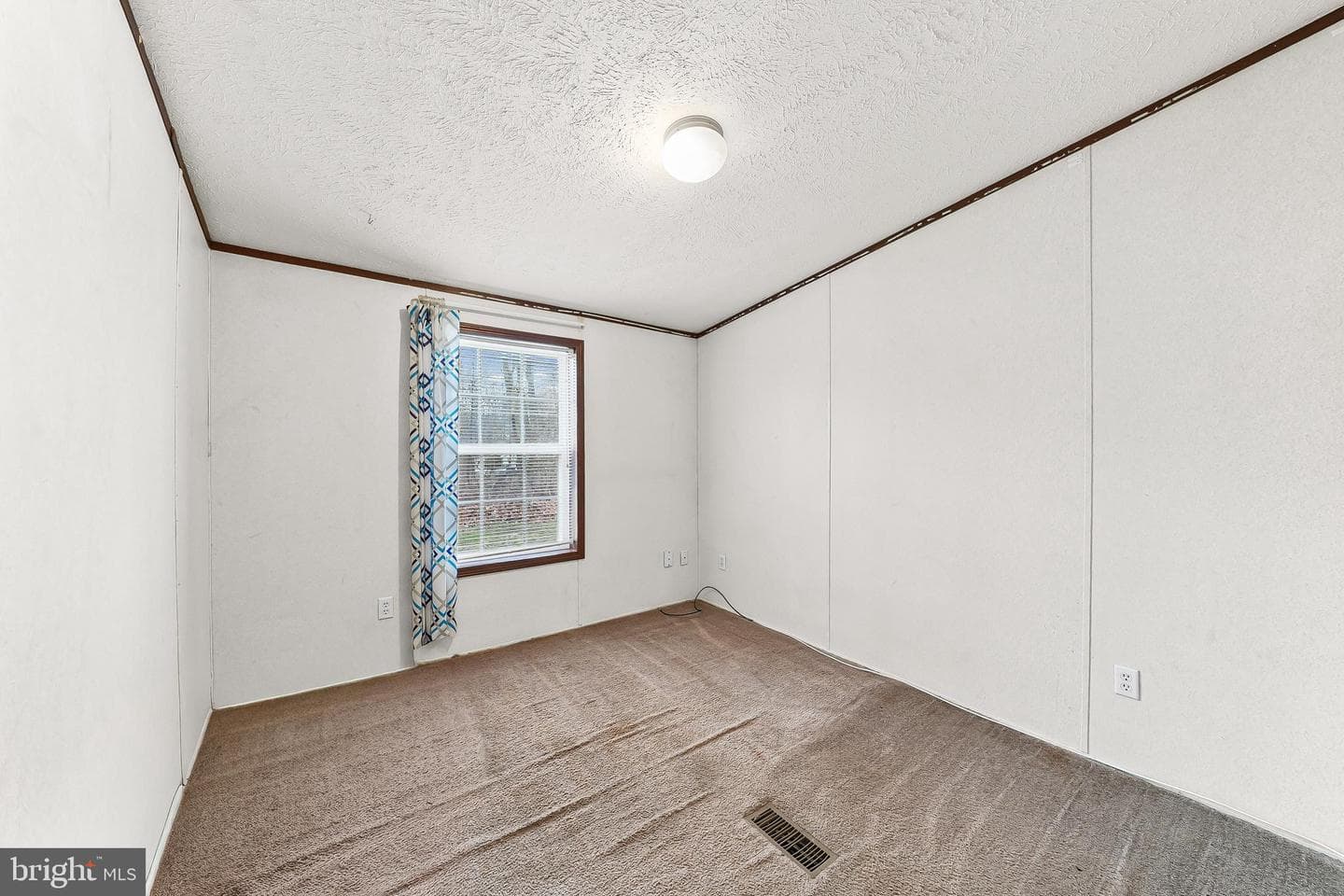 212 High Point Lane photo 14