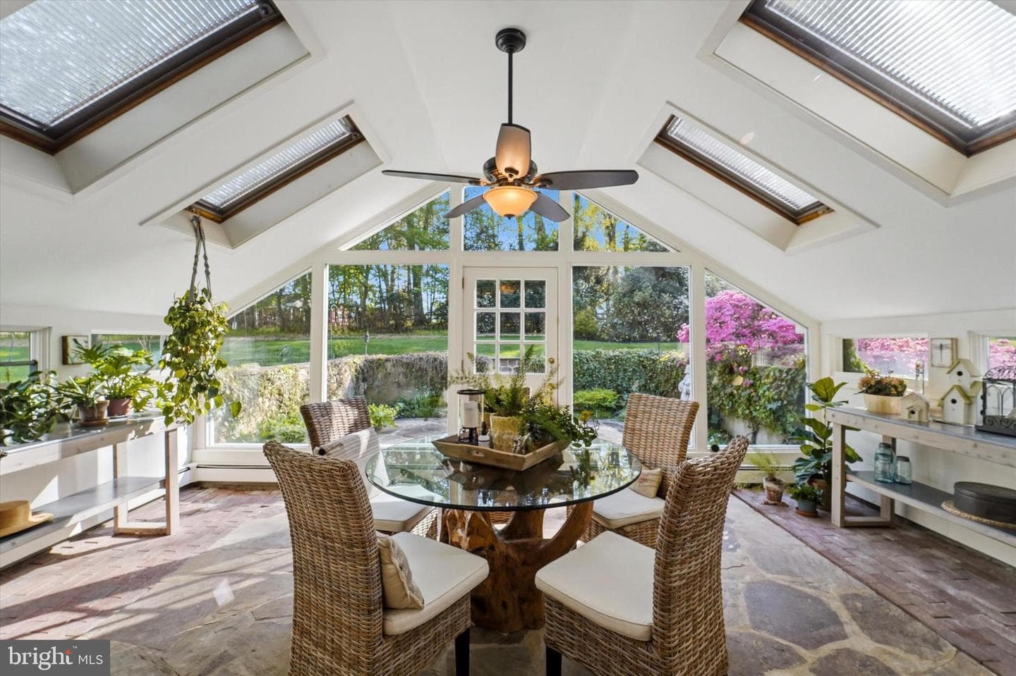 1 Oak Tree Lane photo 10