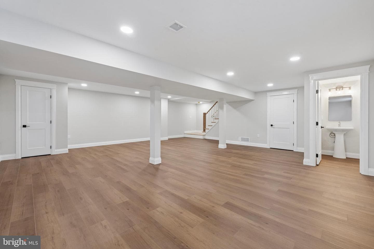 1473 Glenbrook Lane photo 34