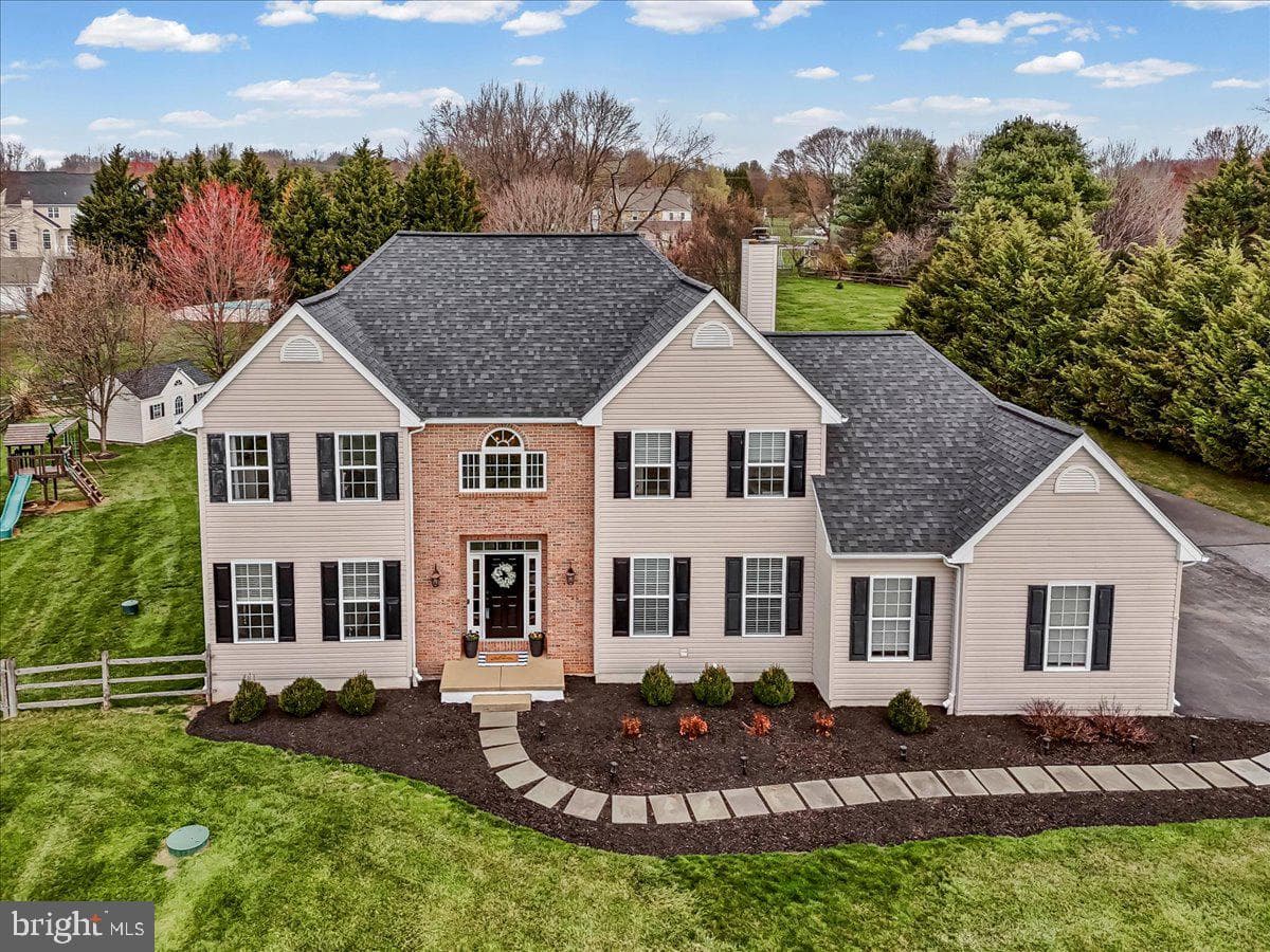 115 Bedford Way