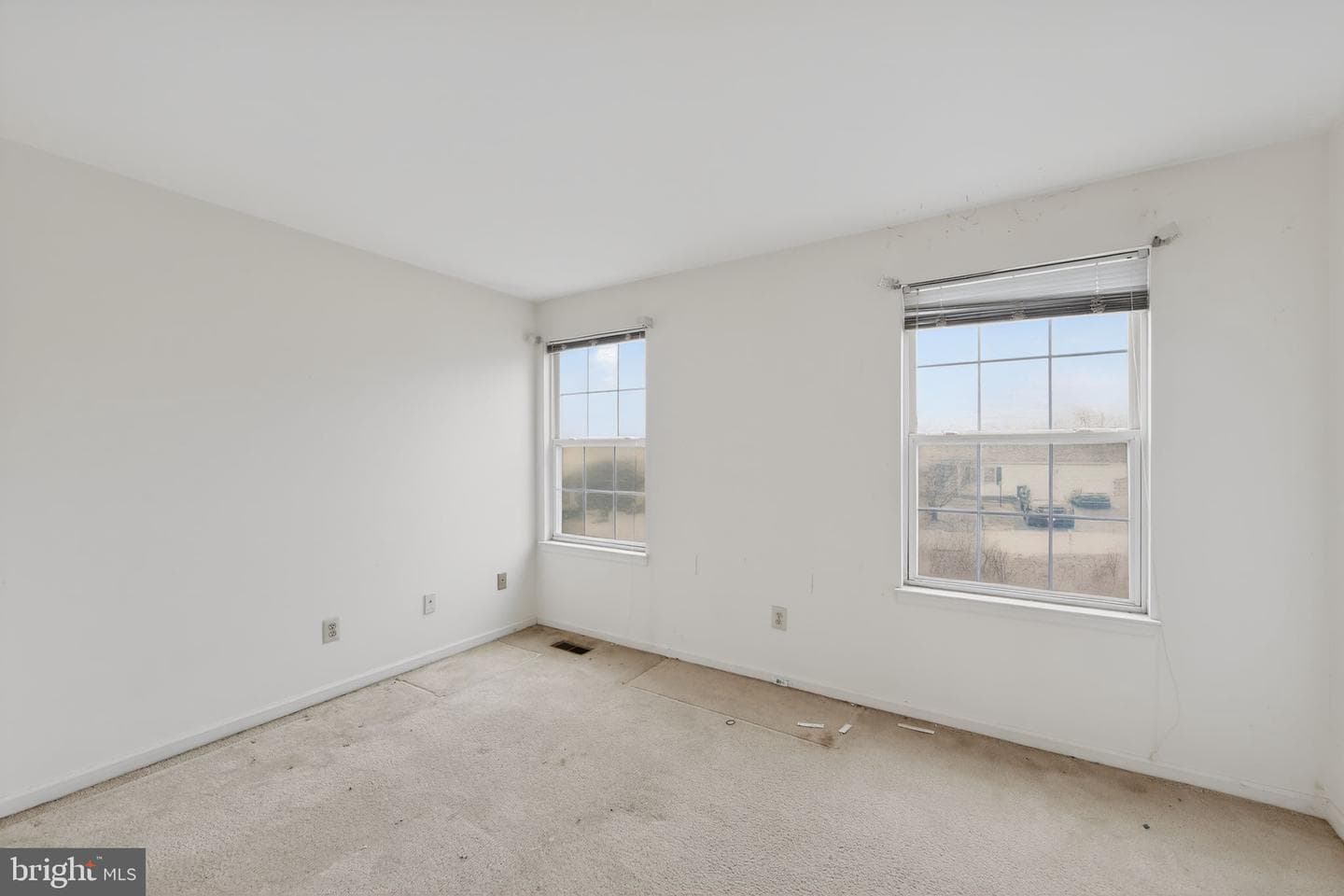 335 Trotters Way photo 29