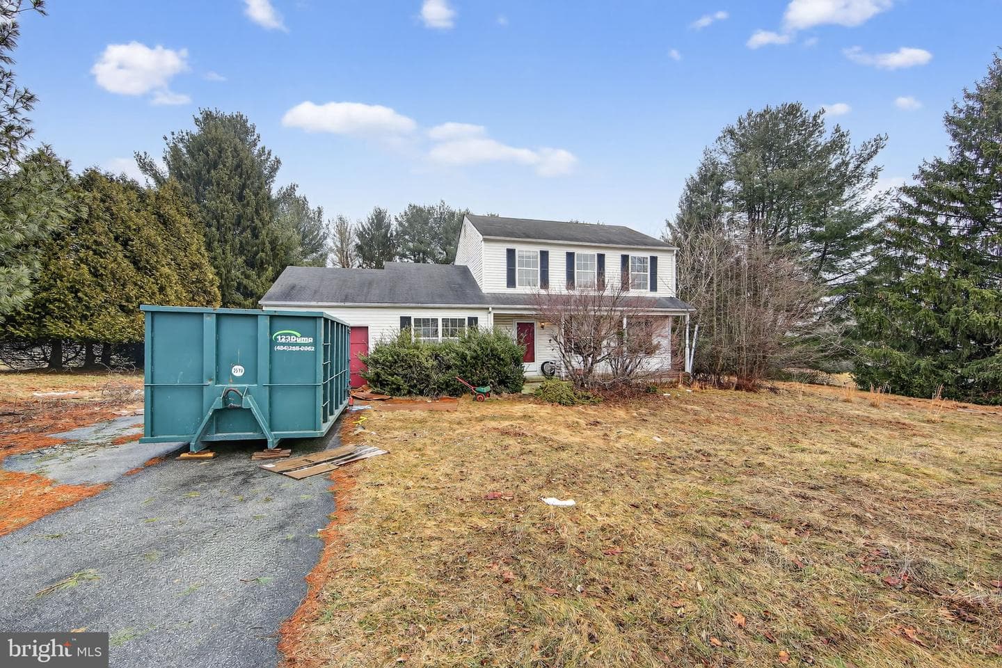 335 Trotters Way photo 3