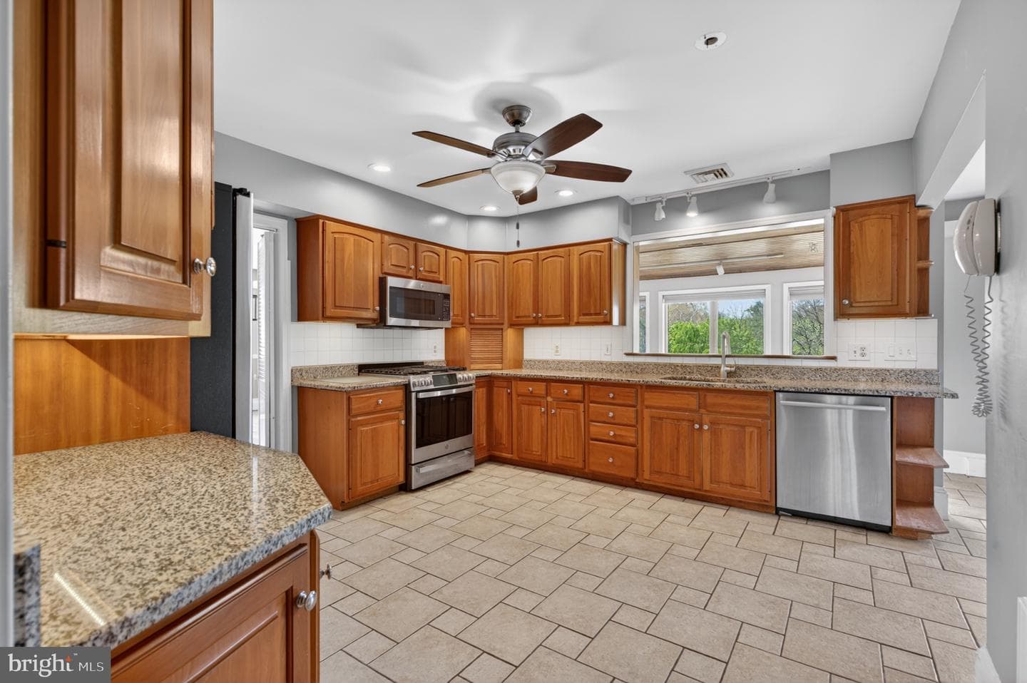 300 Sanatoga Road photo 28