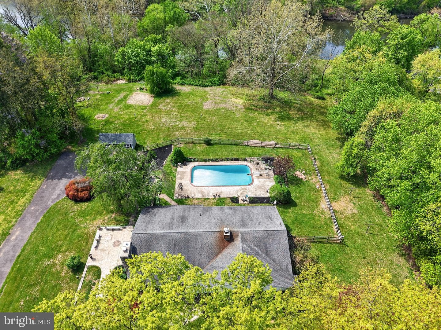 300 Sanatoga Road photo 58