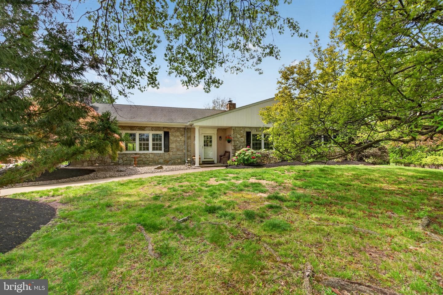 300 Sanatoga Road photo 7