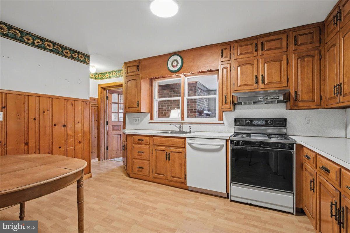 1212 Madison Avenue photo 10