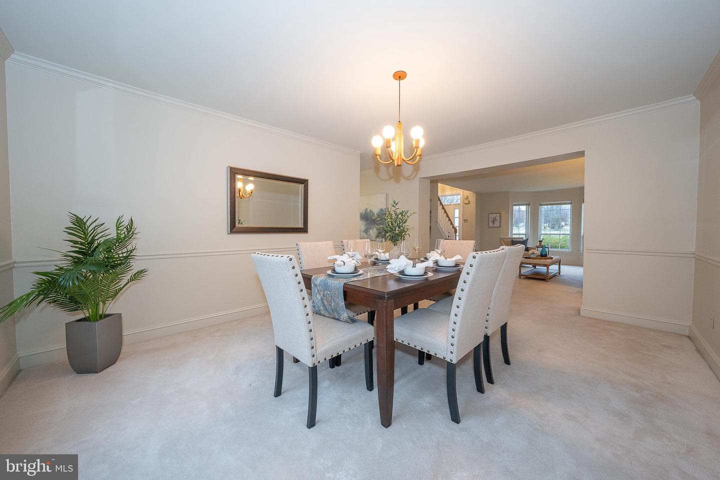 824 Waverly Road photo 8