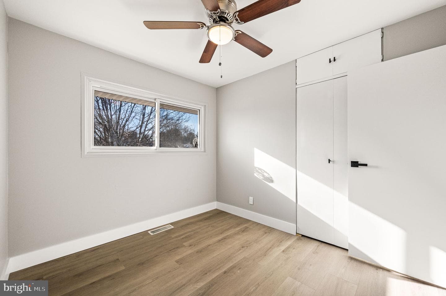 435 Chesterfield Drive photo 20
