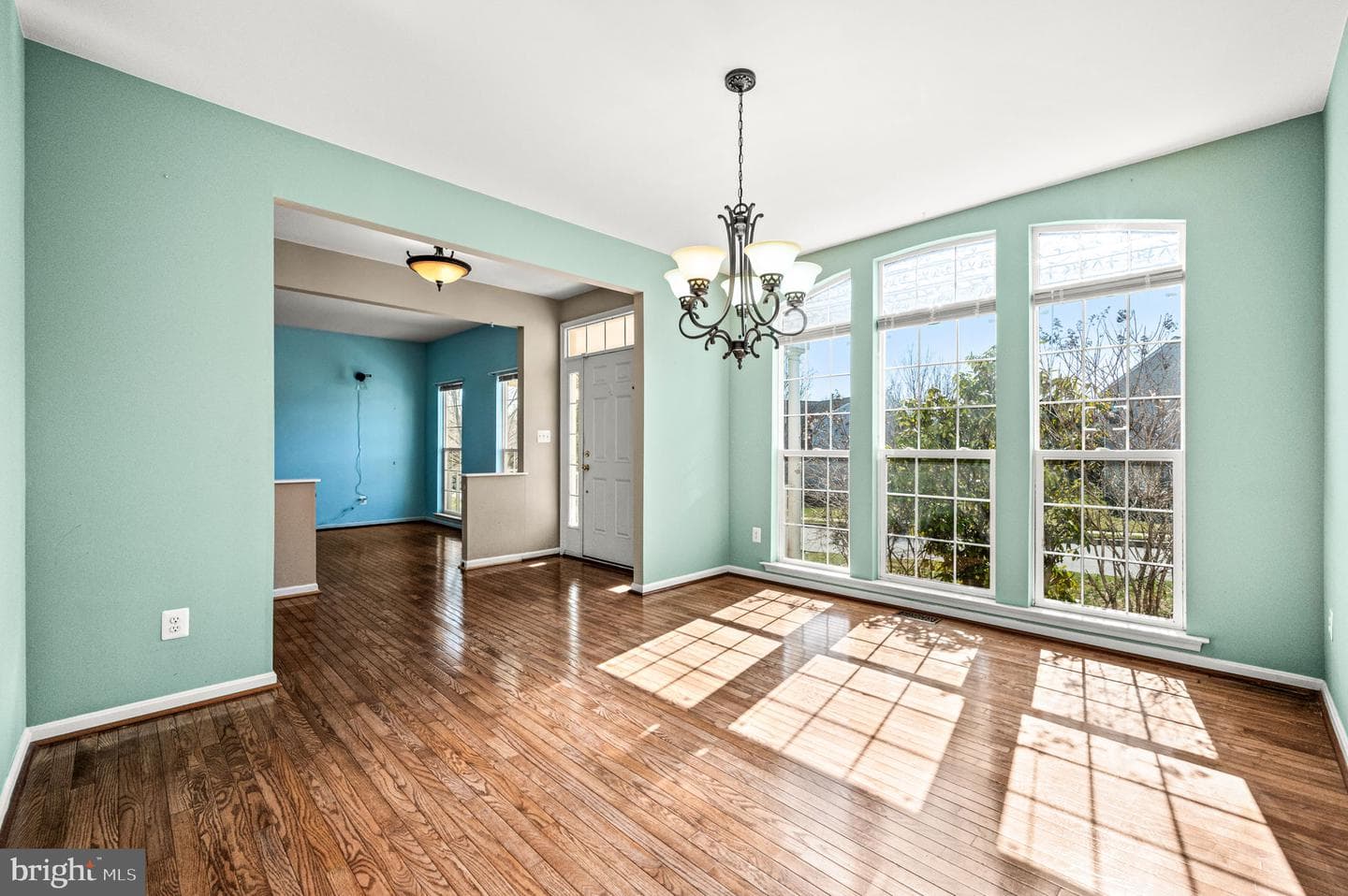 102 Haven Circle photo 16