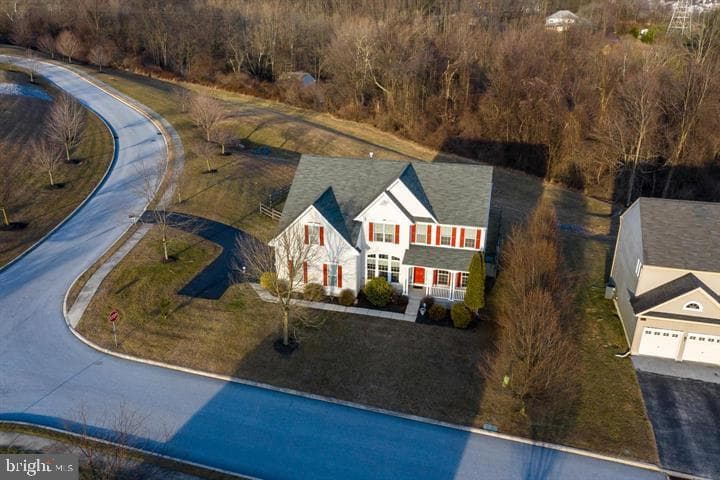 102 Haven Circle photo 55