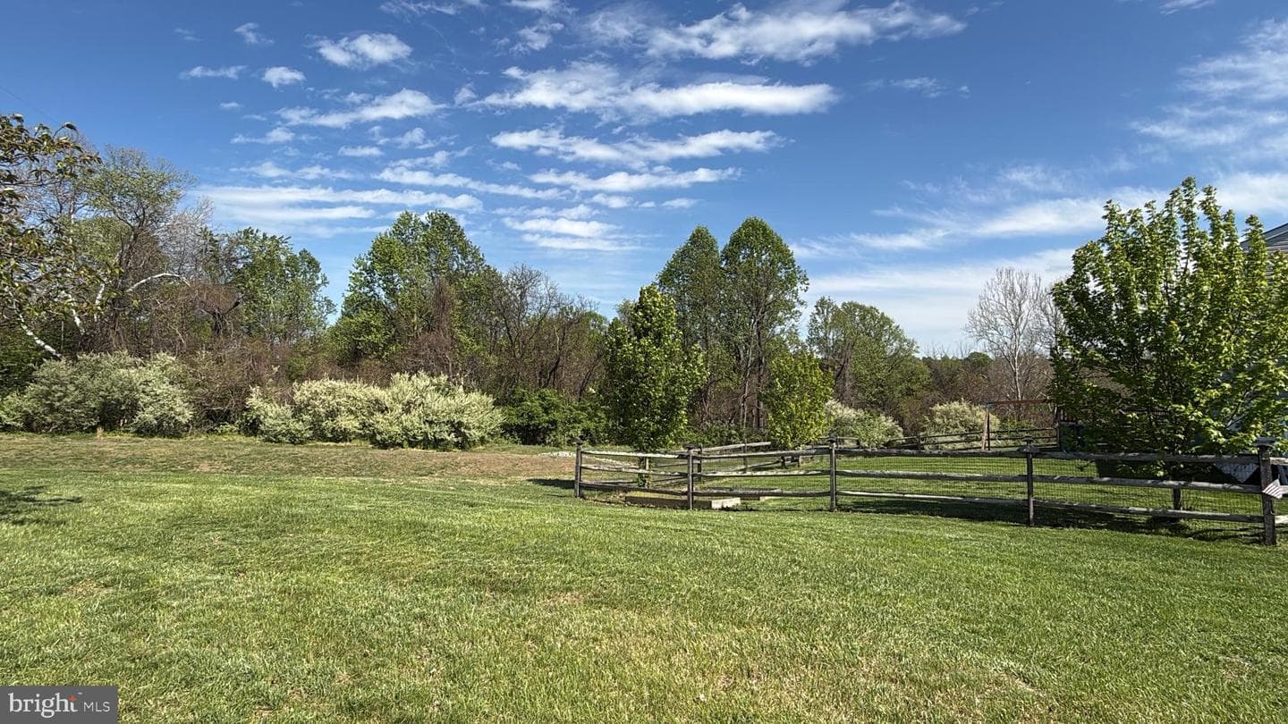 102 Haven Circle photo 57