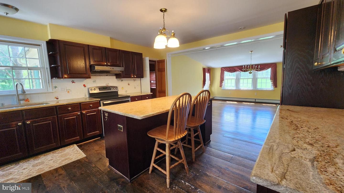 1105 Green Lane Road photo 14