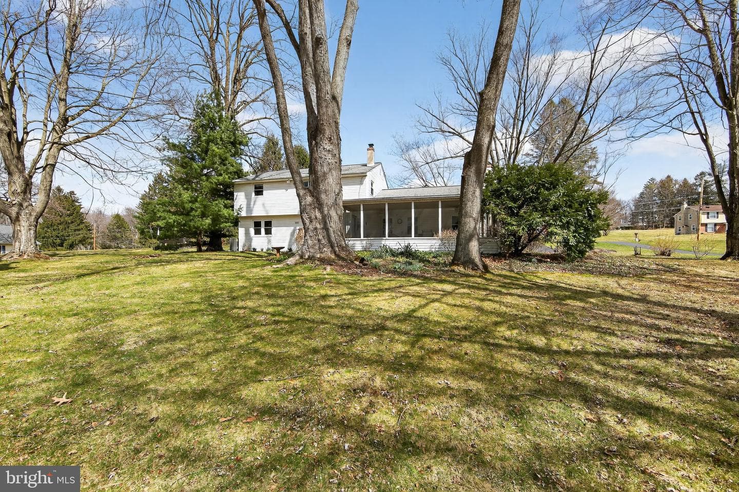 532 Westfield Drive photo 6