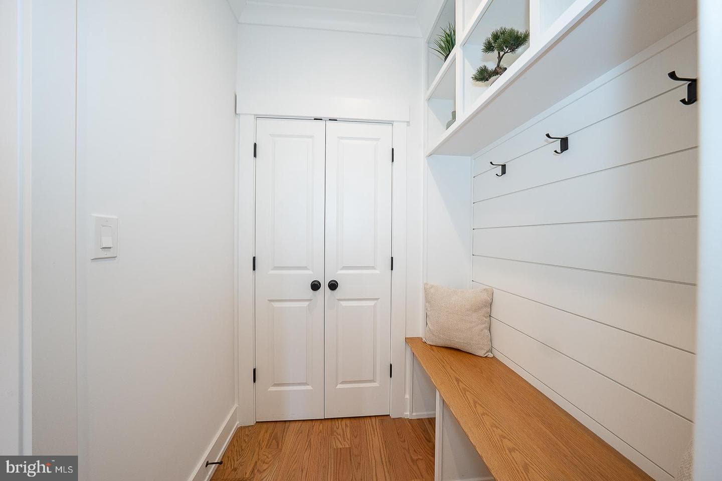217 Namar Avenue photo 10