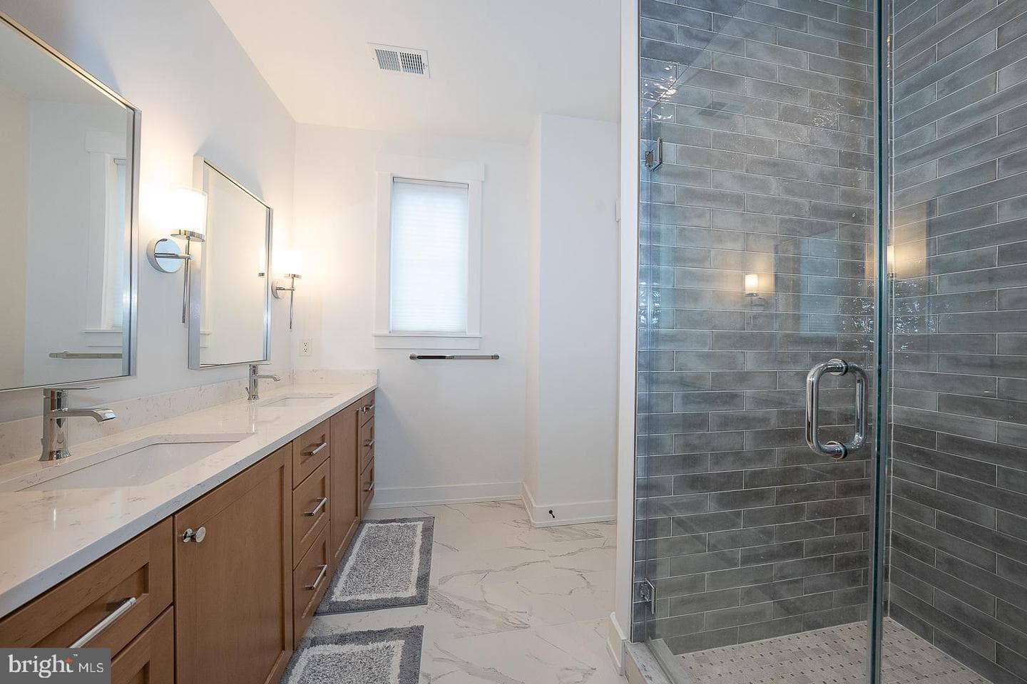217 Namar Avenue photo 38