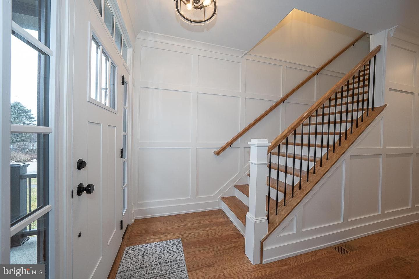 217 Namar Avenue photo 4