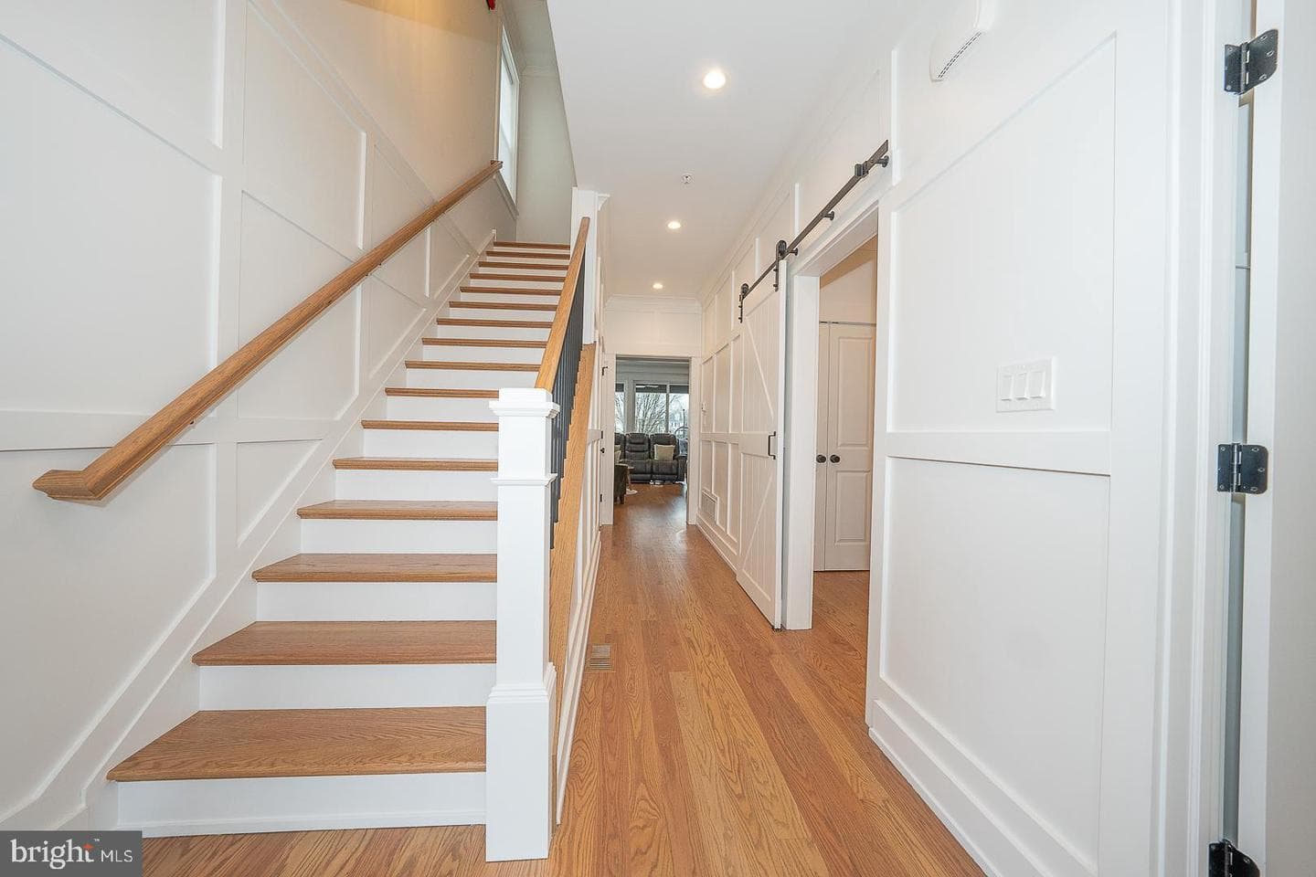217 Namar Avenue photo 5