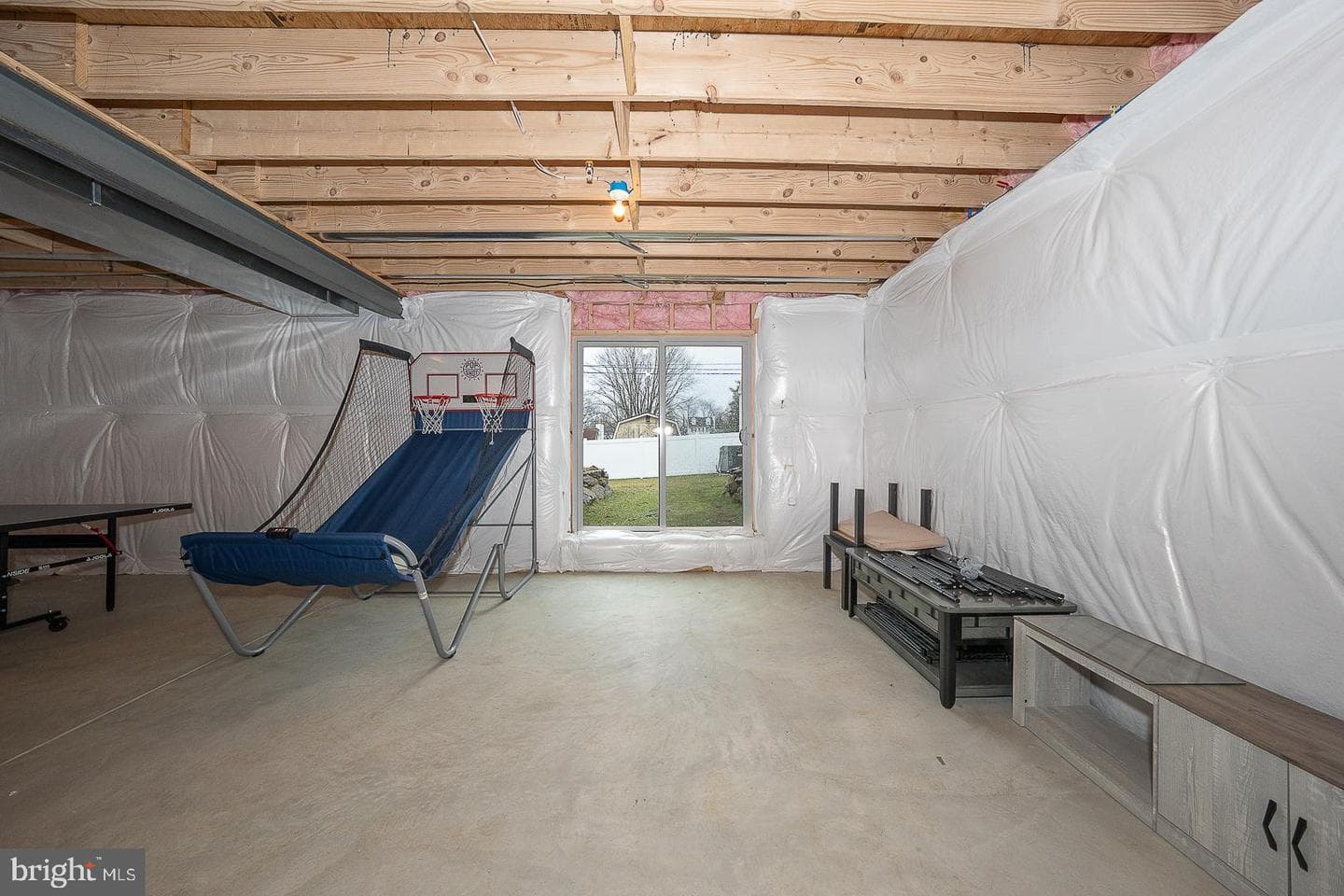 217 Namar Avenue photo 54