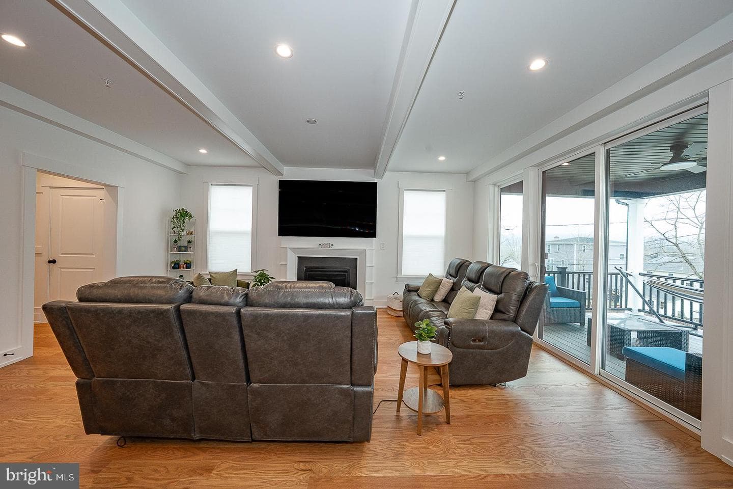 217 Namar Avenue photo 7