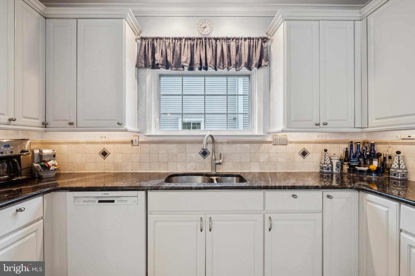 506 Langford Drive photo 8