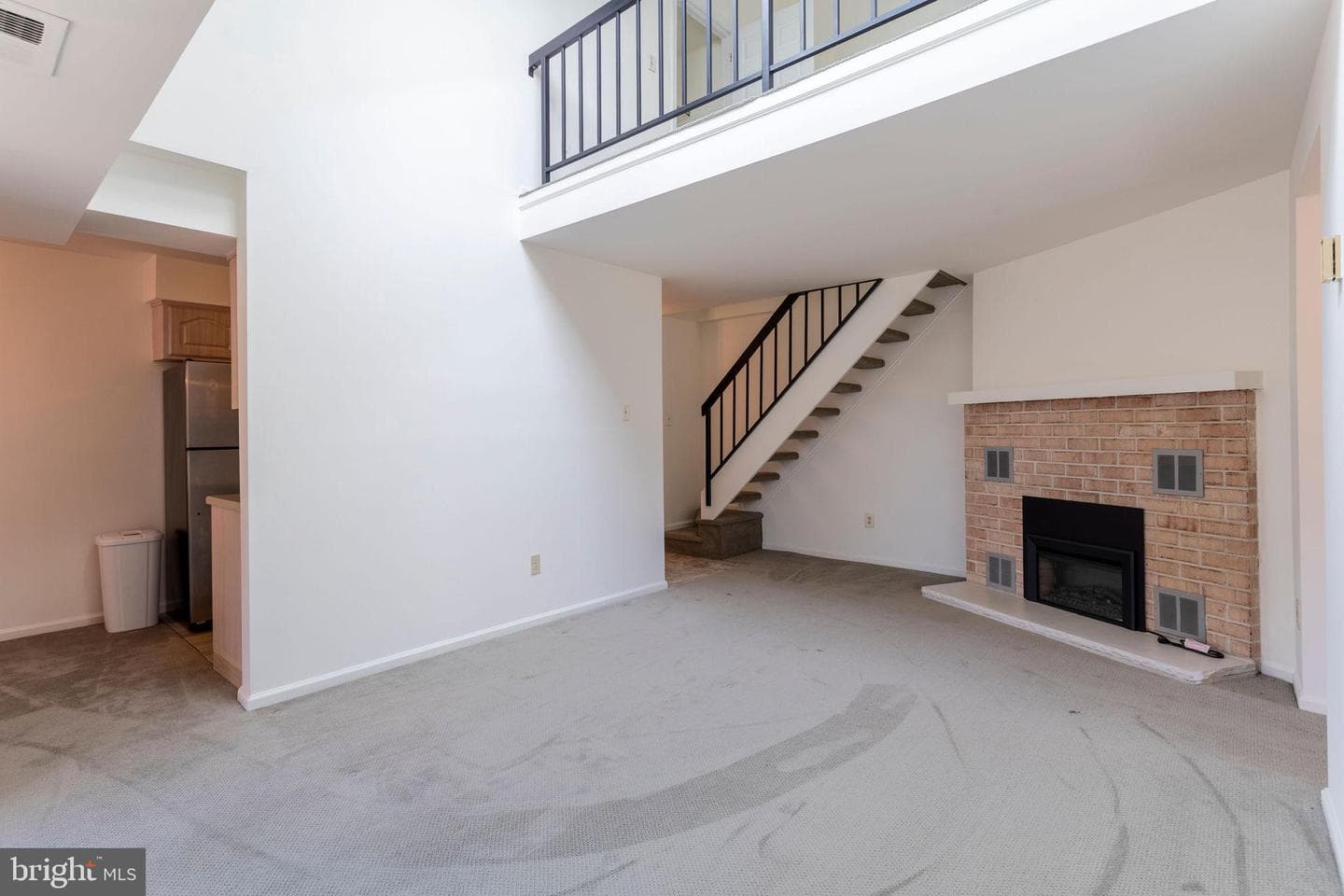 633 Washington Place #33 photo 10