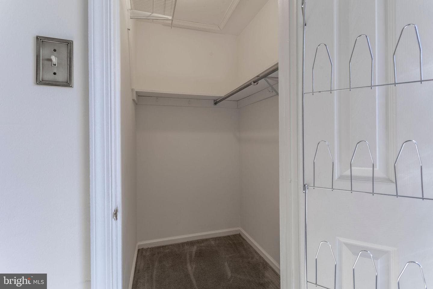 633 Washington Place #33 photo 19