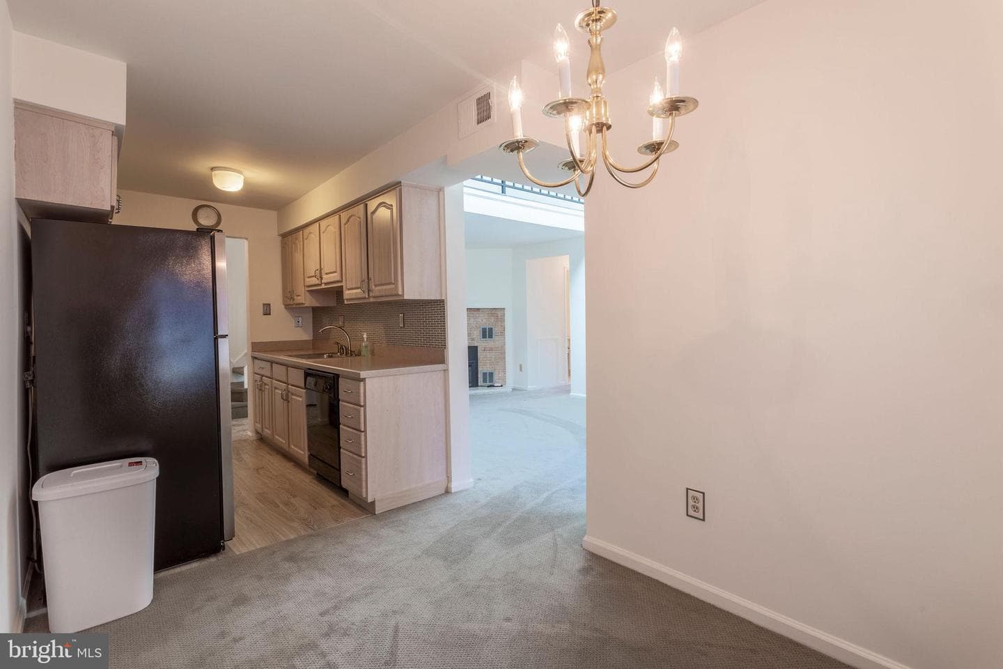 633 Washington Place #33 photo 8