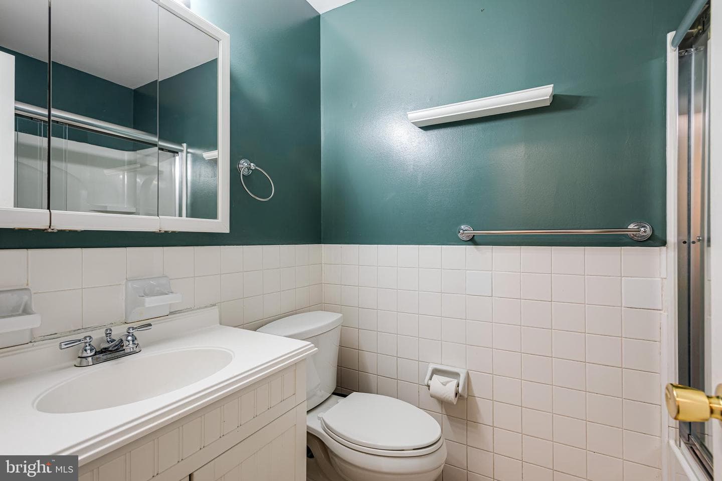 358 Carlyn Court photo 22