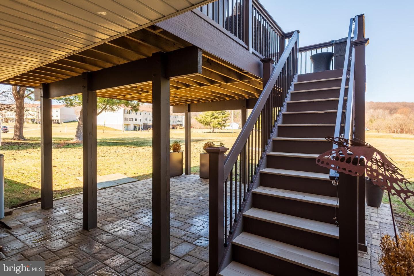 358 Carlyn Court photo 30