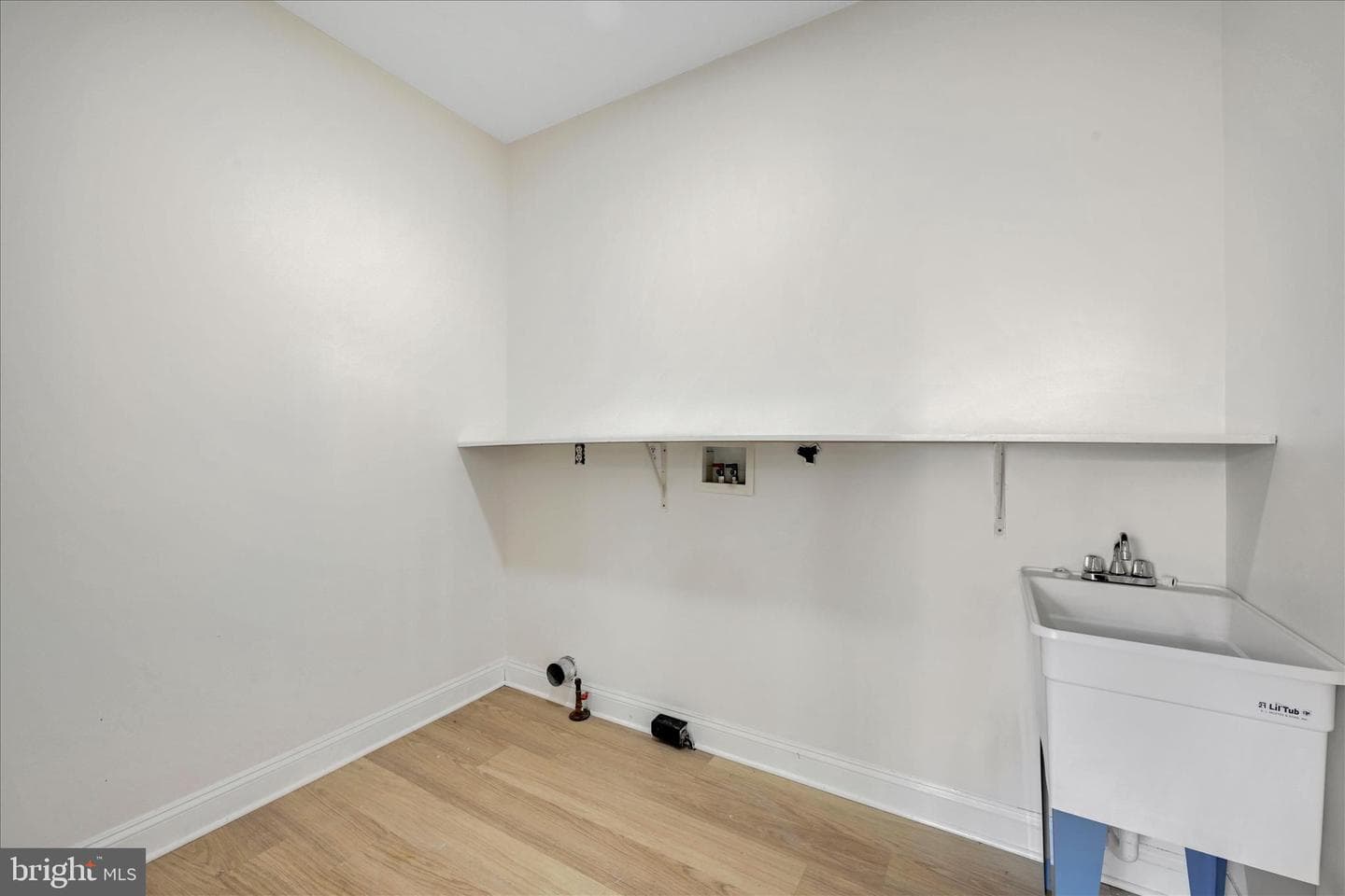 130 Bridle Path Lane photo 35