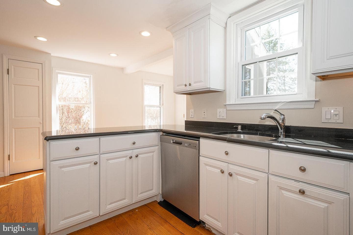 128 Homestead Road photo 12