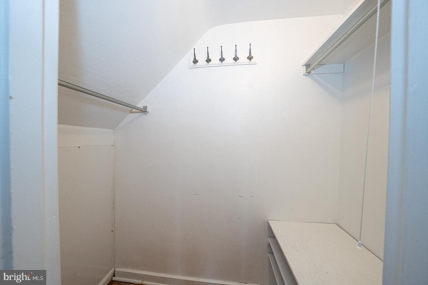 128 Homestead Road photo 17
