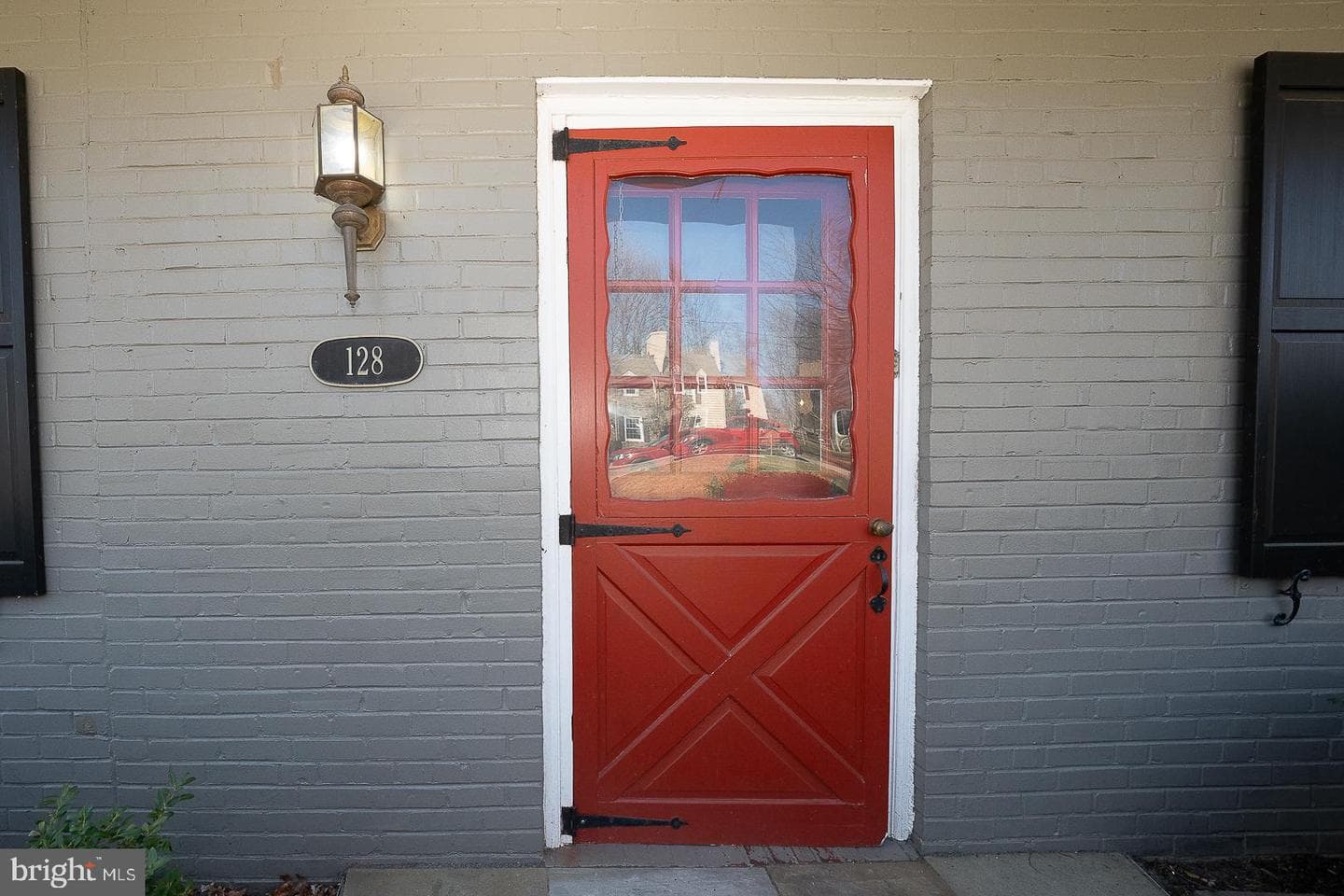 128 Homestead Road photo 2
