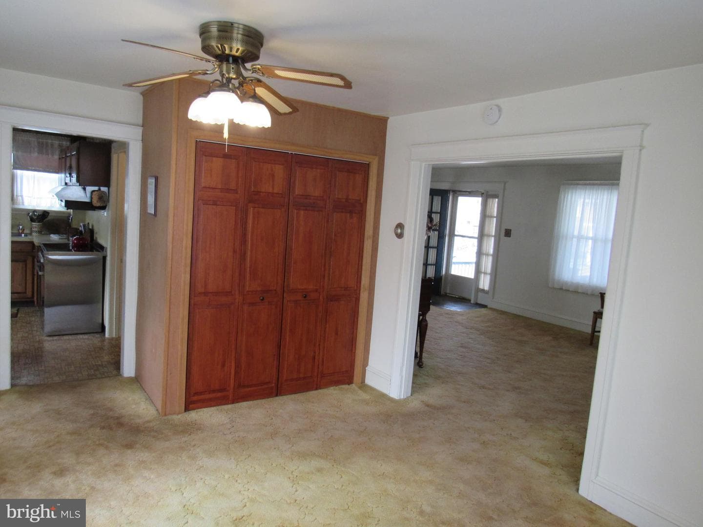 136 4th Avenue photo 12