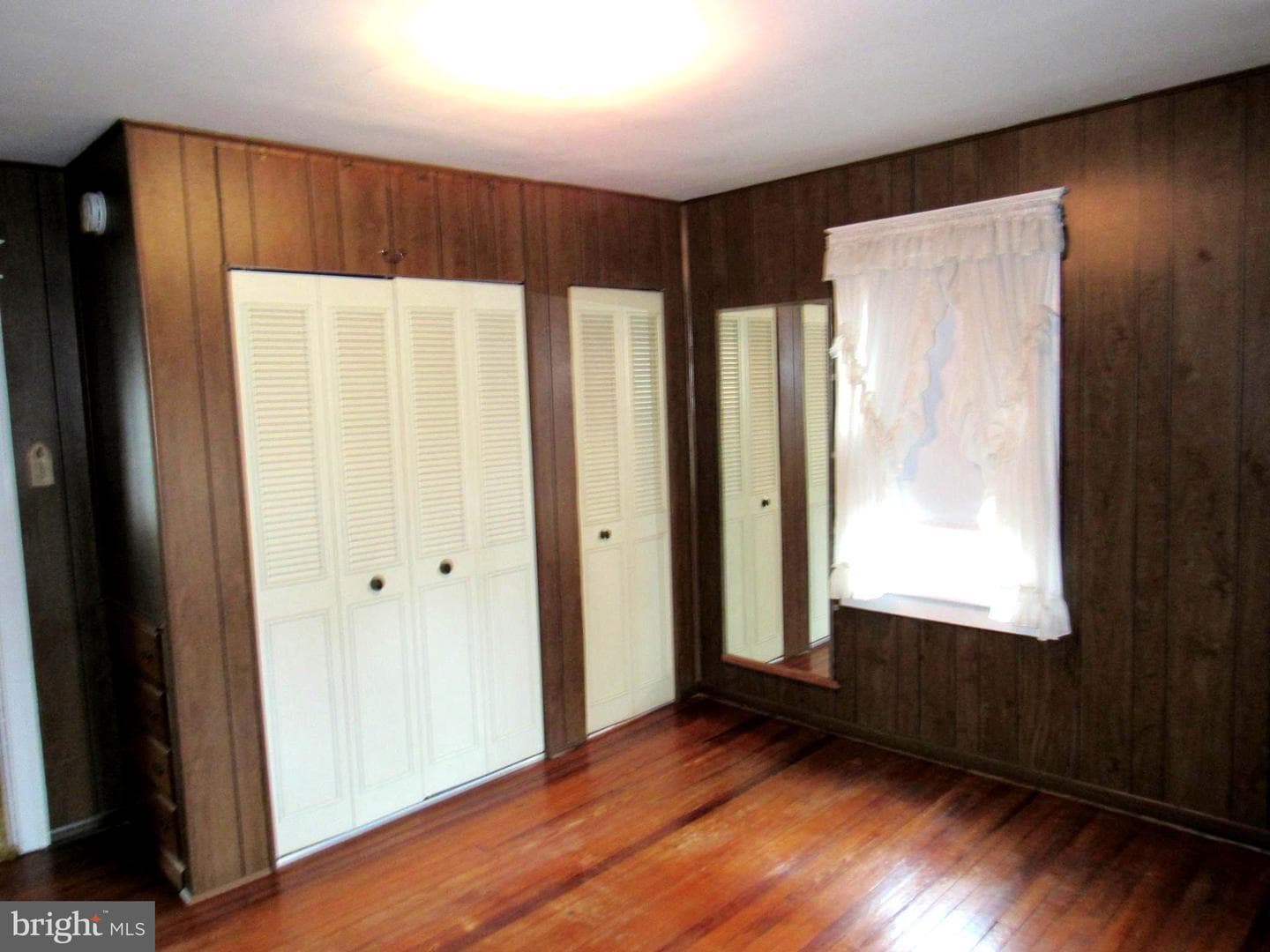136 4th Avenue photo 15