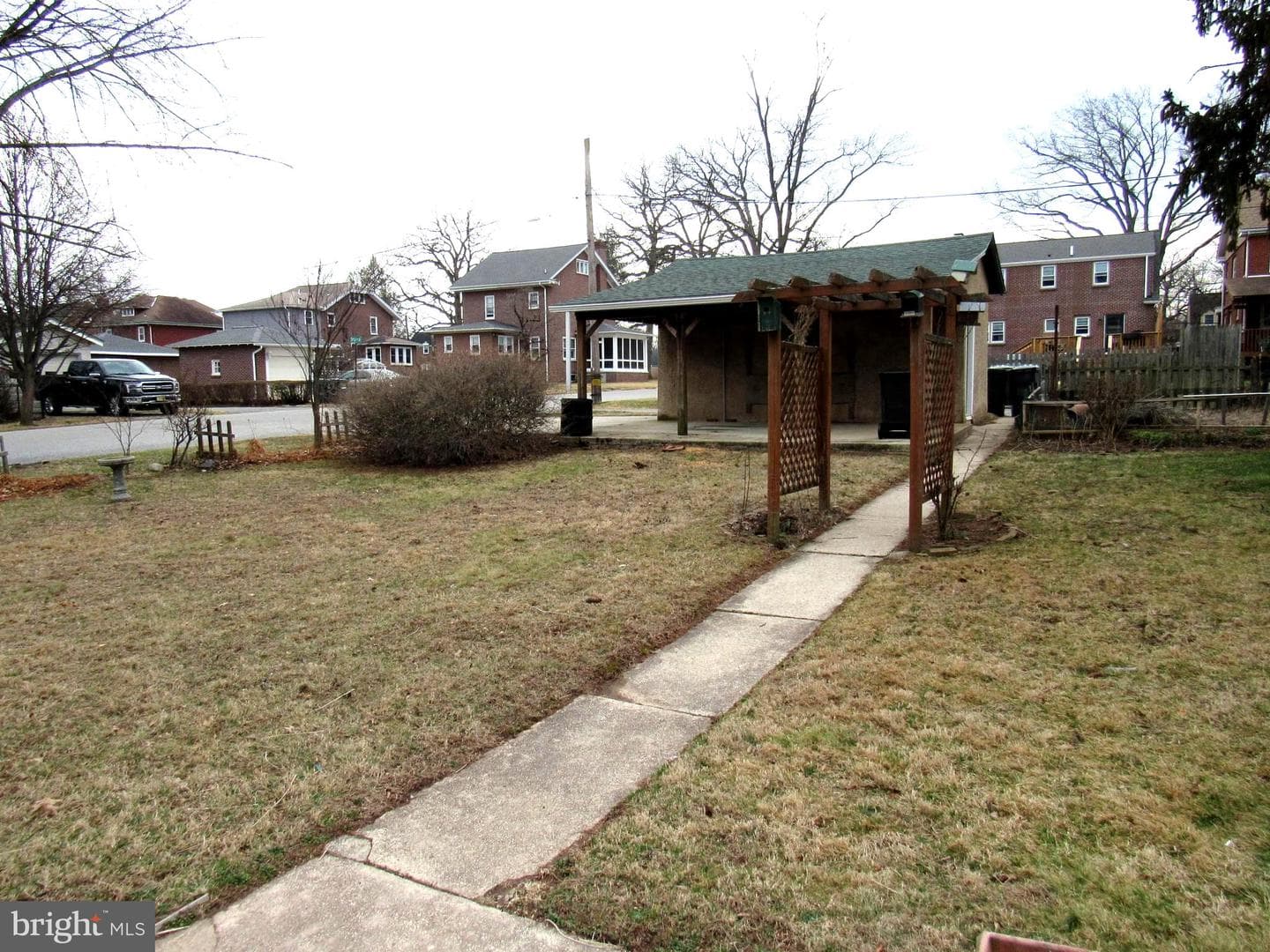 136 4th Avenue photo 26
