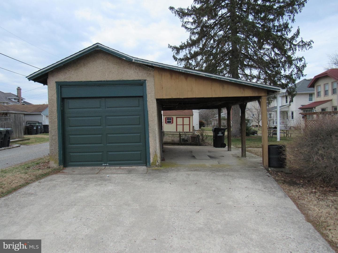 136 4th Avenue photo 28