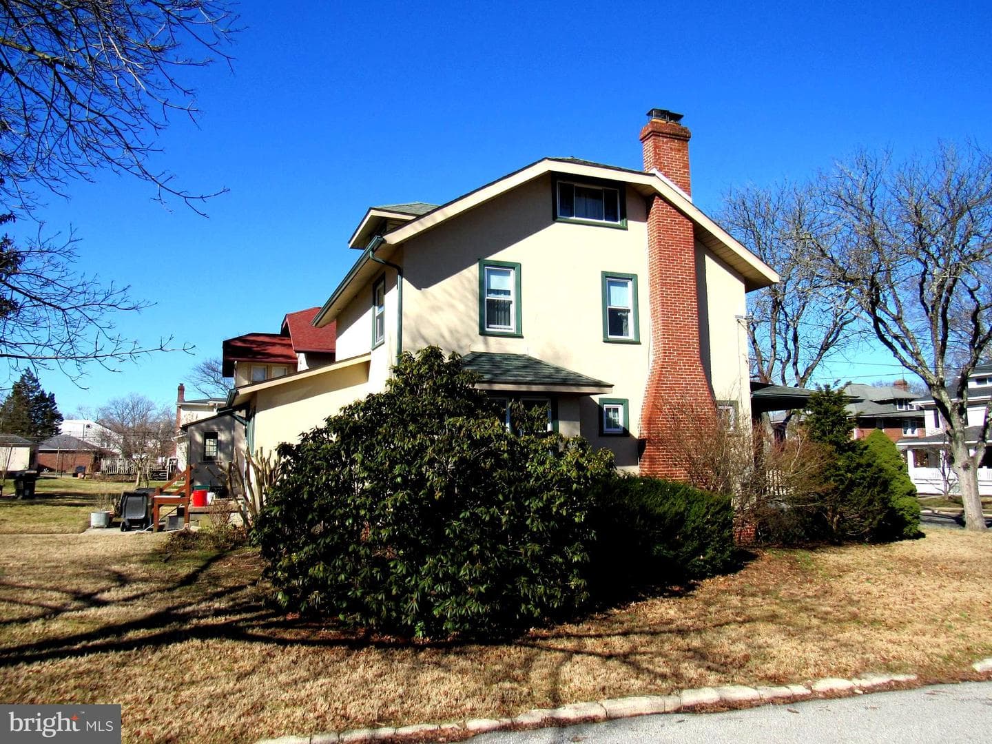 136 4th Avenue photo 4