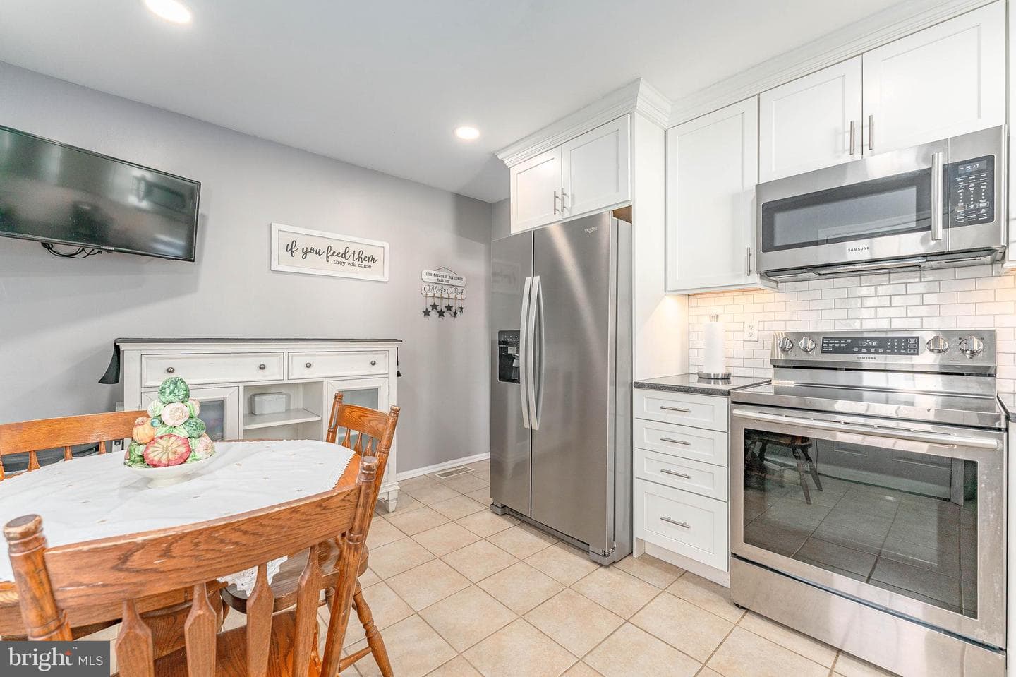 700 Bicking Drive photo 18